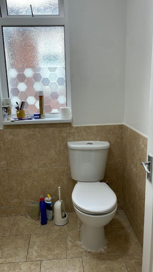 305 High Town Road Hostel Λούτον Εξωτερικό φωτογραφία